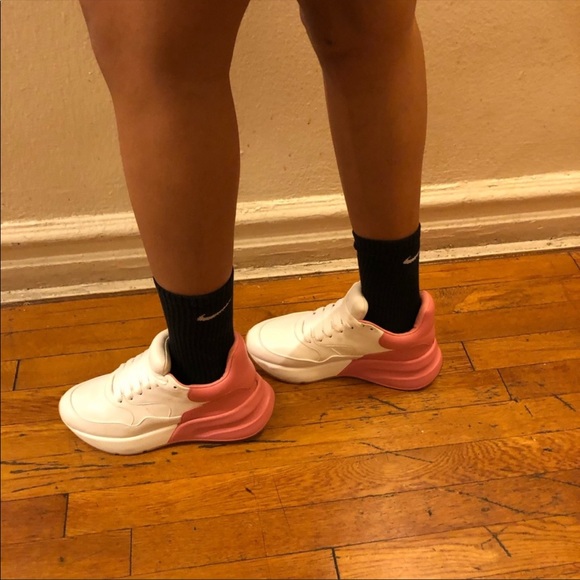 Women’s Alexander McQueens runners sz8 - Picture 7 of 8